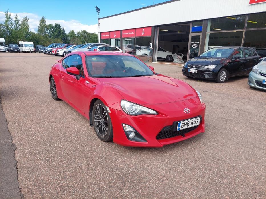 TOYOTA GT86 2016