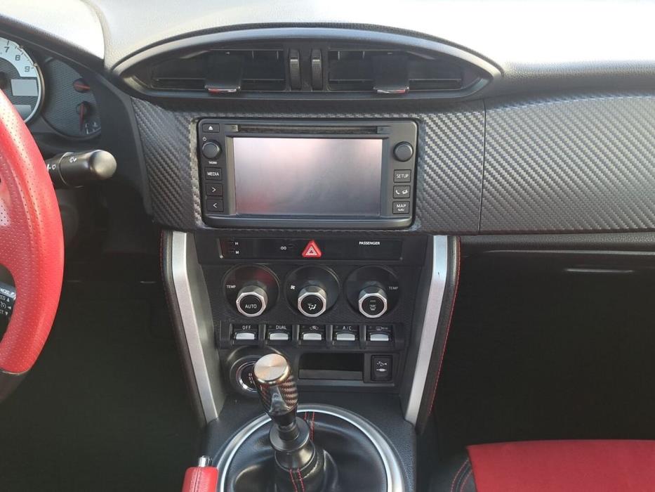 TOYOTA GT86 2016