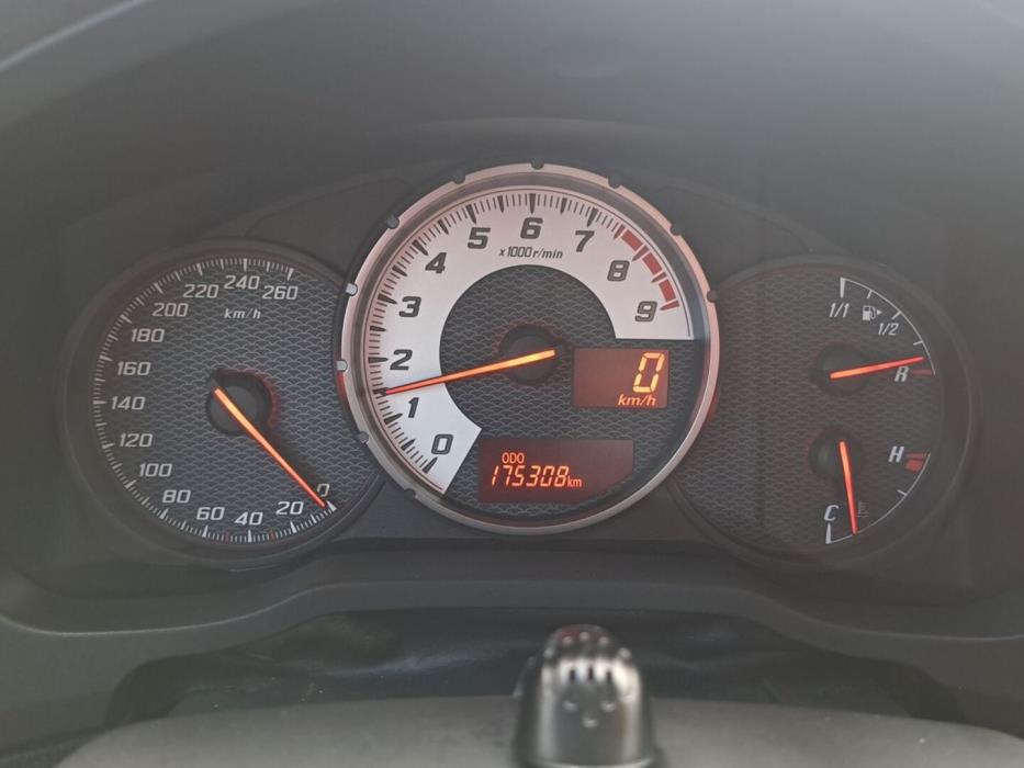 TOYOTA GT86 2016