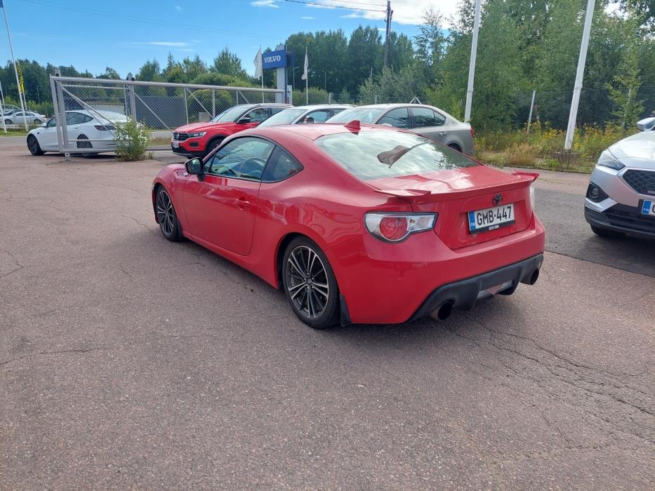 TOYOTA GT86 2016
