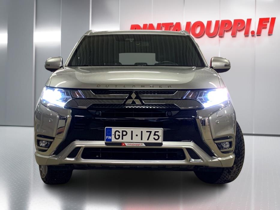 MITSUBISHI Outlander PHEV 2020