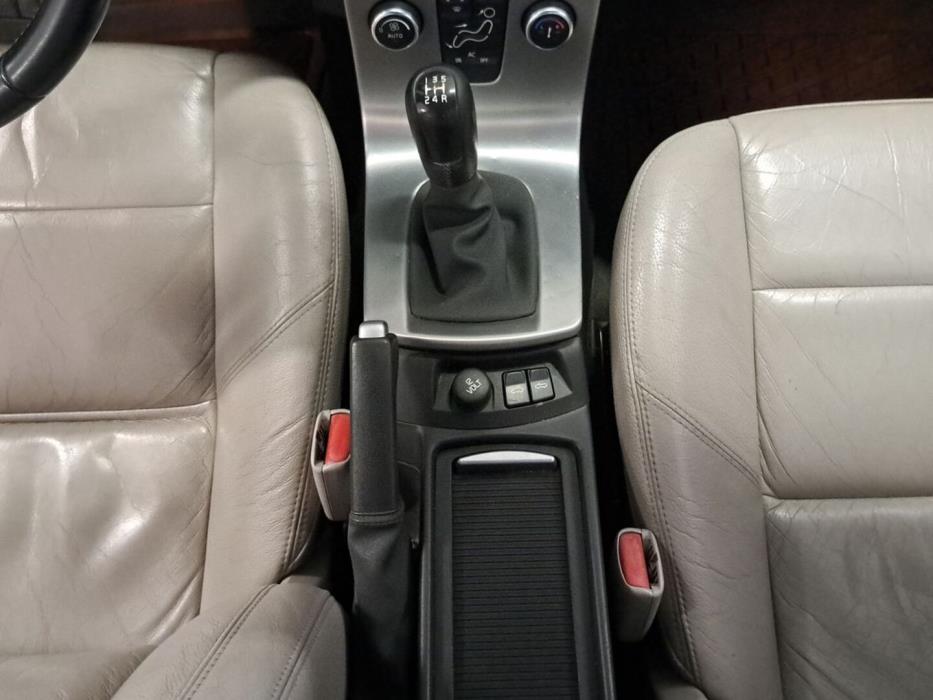 VOLVO C70 2006