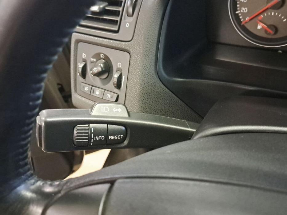 VOLVO C70 2006