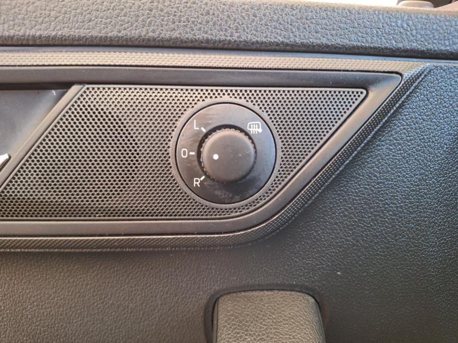 SKODA Fabia 2016