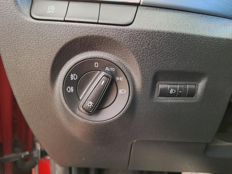 SKODA Fabia 2016