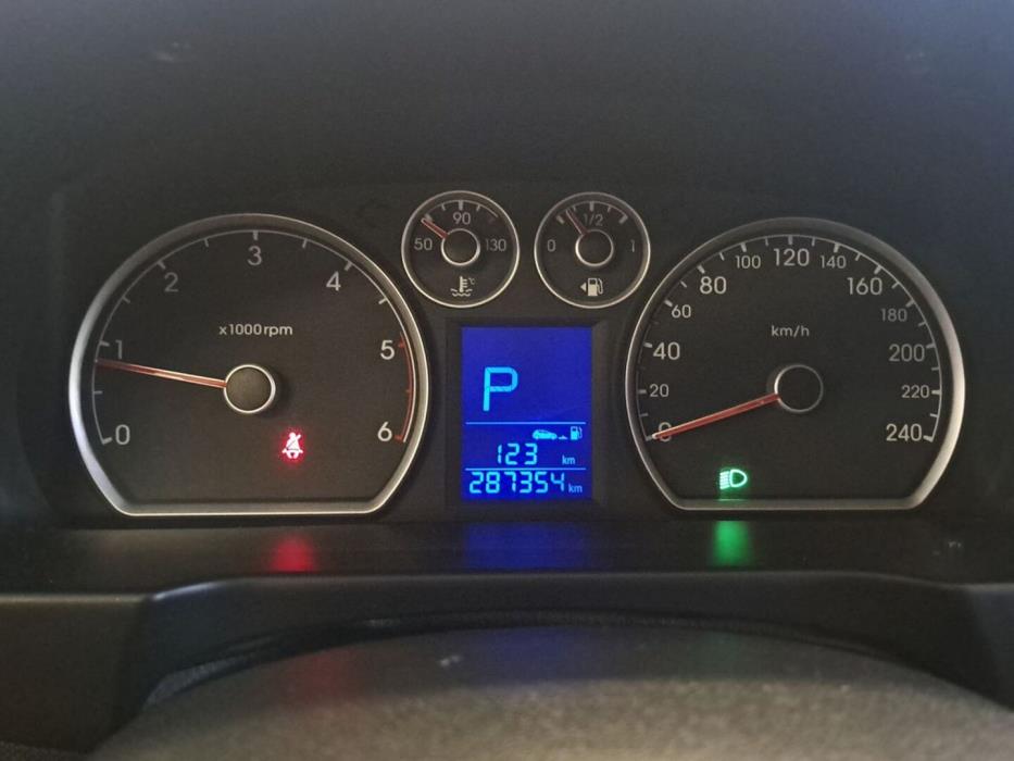 HYUNDAI i30 2010