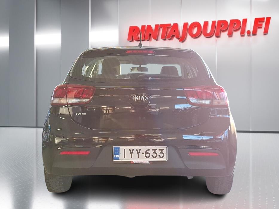 KIA Rio 2021