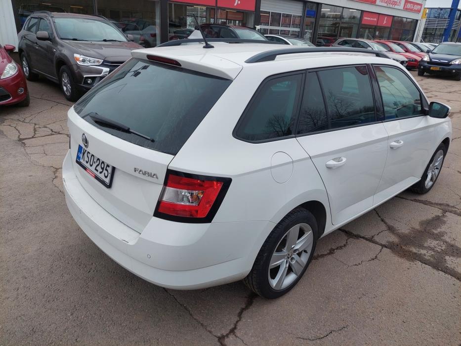 SKODA Fabia 2017