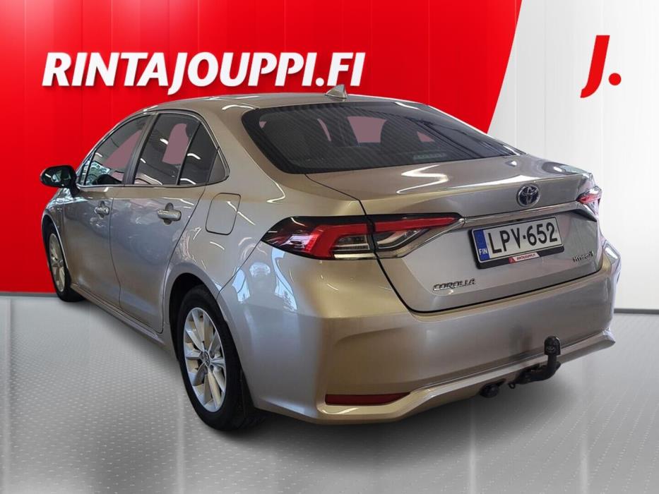 TOYOTA Corolla 2021
