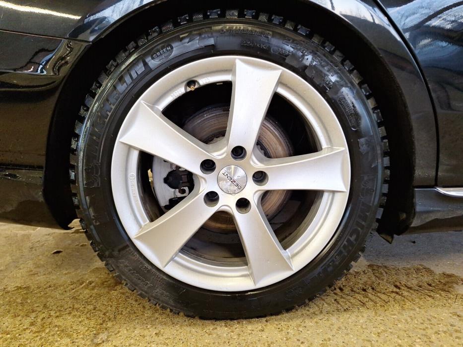 MERCEDES-BENZ C 2015