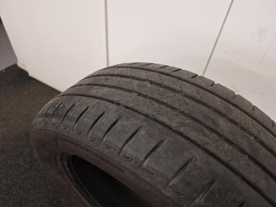 MERCEDES-BENZ EQA 2023