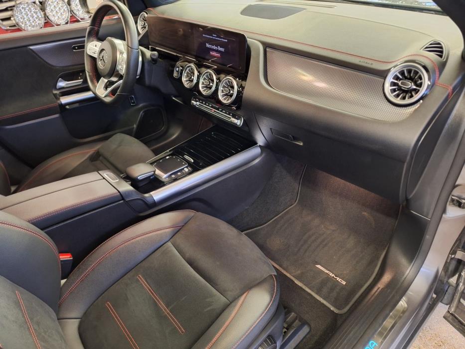 MERCEDES-BENZ EQA 2023