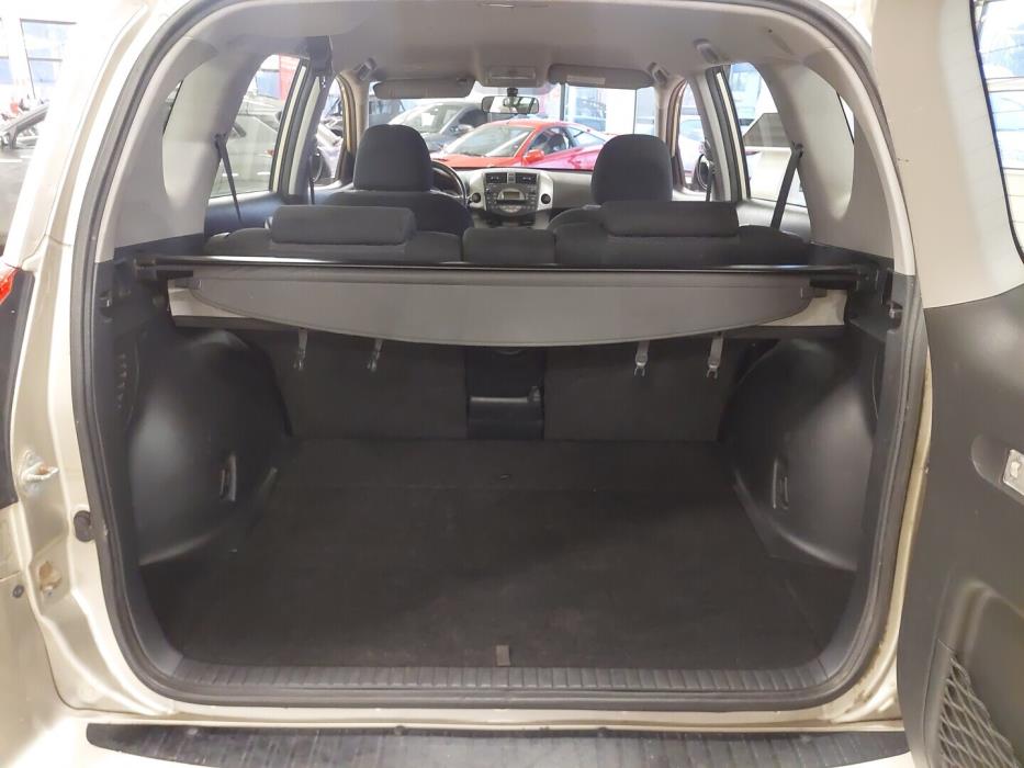 TOYOTA RAV4 2006
