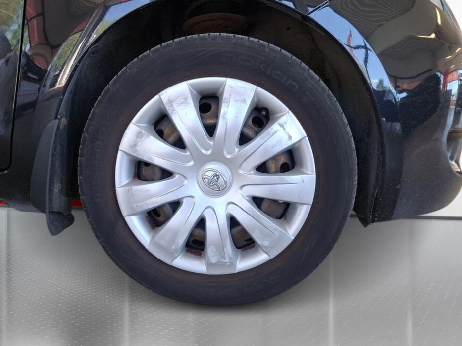 TOYOTA Yaris 2008