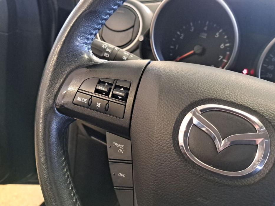 MAZDA Mazda3 2011