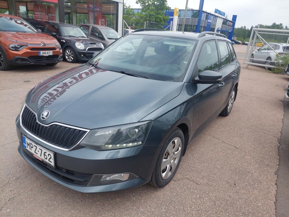 SKODA Fabia 2016