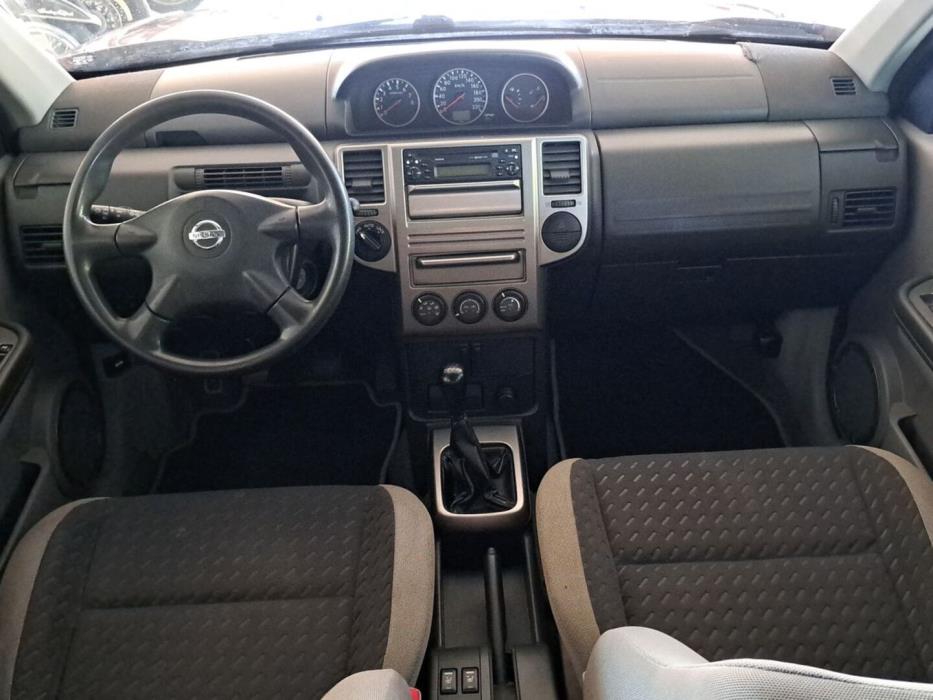 NISSAN X-TRAIL 2005