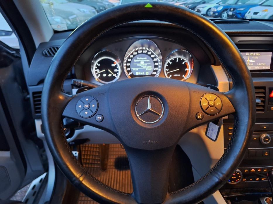 MERCEDES-BENZ GLK 2010