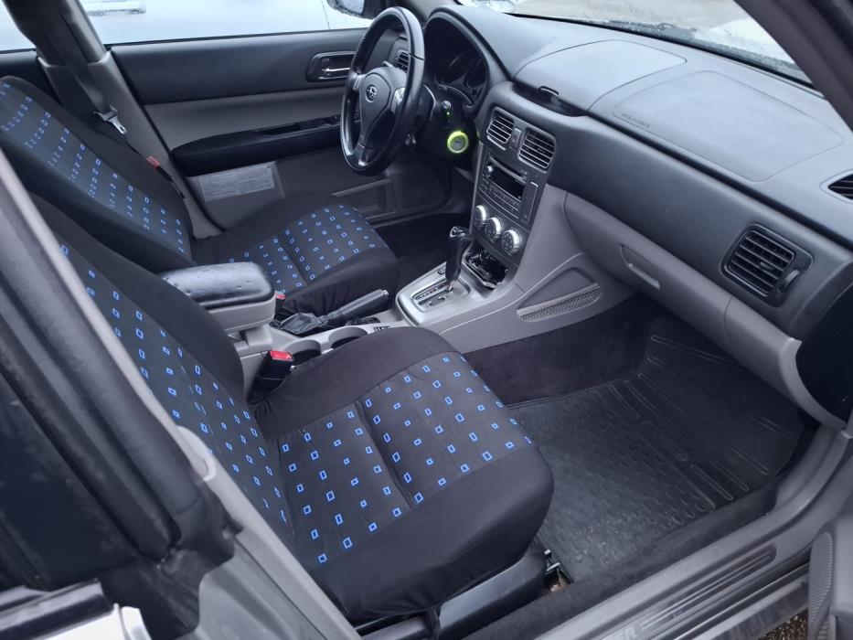 SUBARU Forester 2006