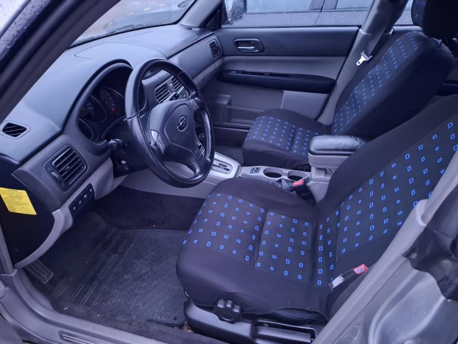 SUBARU Forester 2006