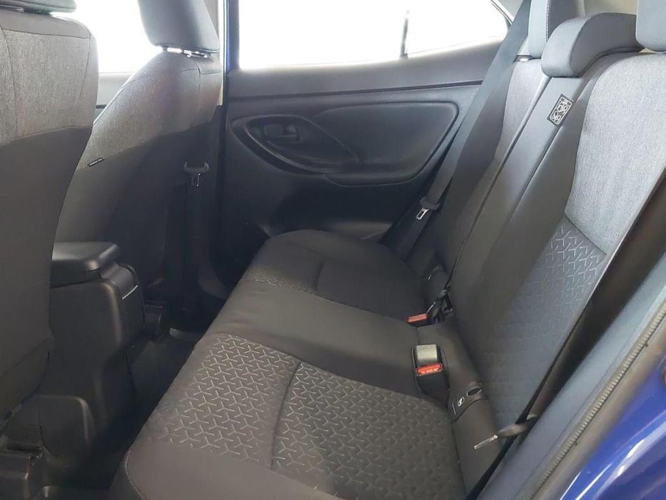 TOYOTA Yaris Cross 2024