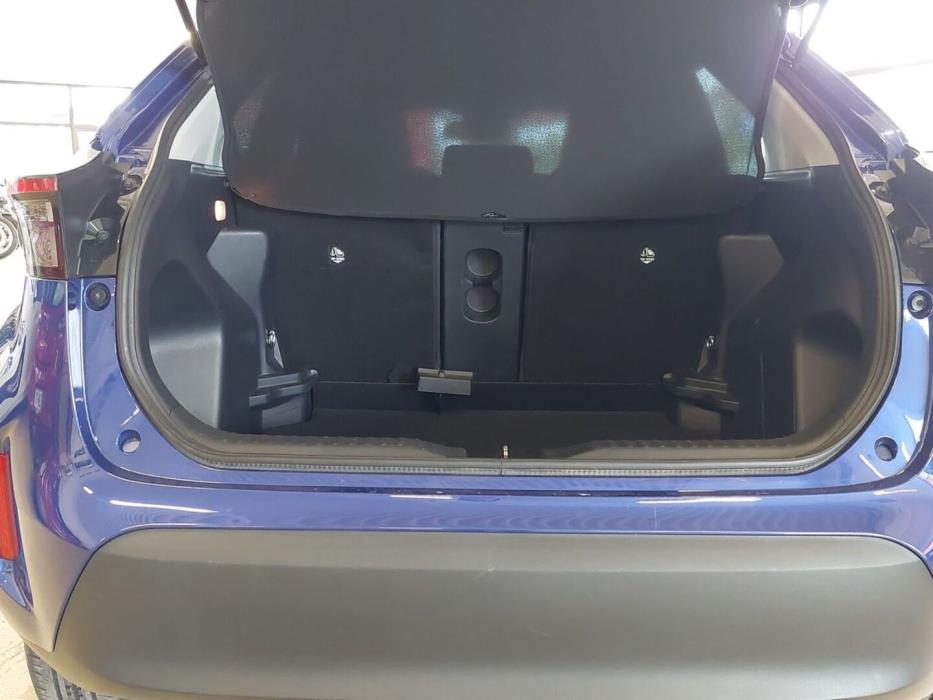 TOYOTA Yaris Cross 2024