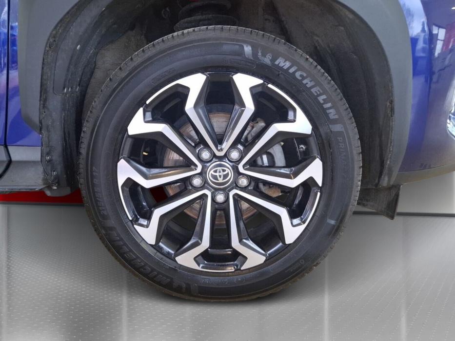 TOYOTA Yaris Cross 2022