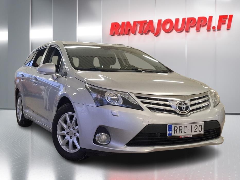 TOYOTA Avensis 2013