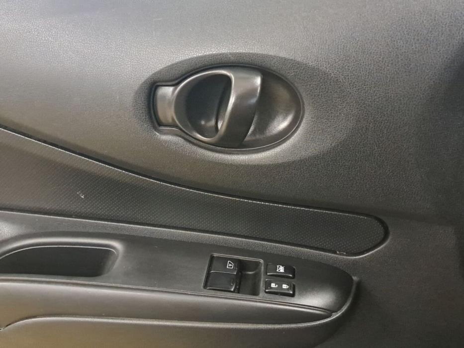 NISSAN Note 2014
