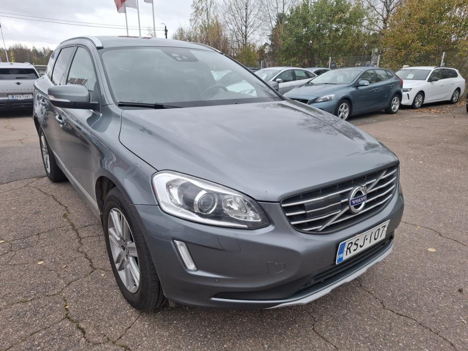VOLVO XC60 2015