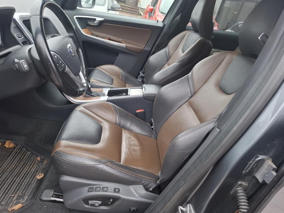 VOLVO XC60 2015