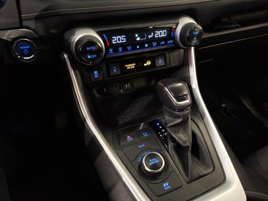 TOYOTA RAV4 2019