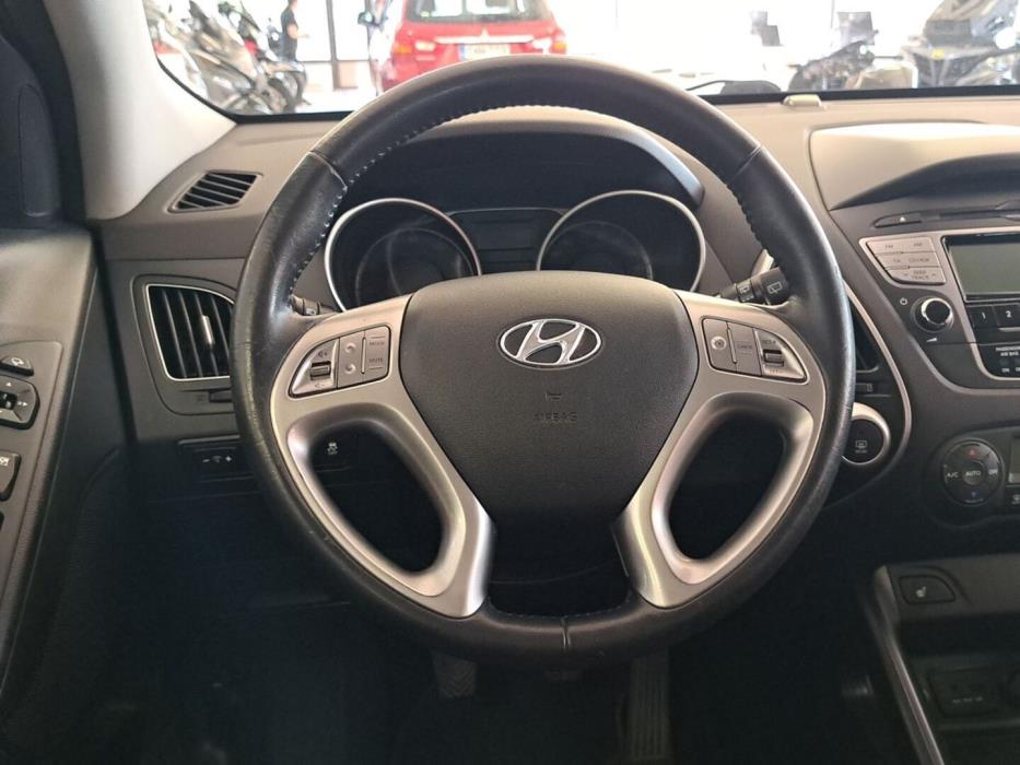 HYUNDAI ix35 2012