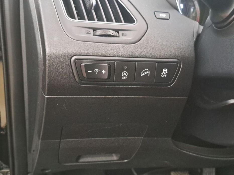 HYUNDAI ix35 2012