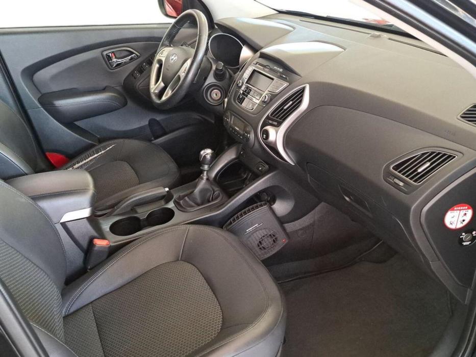 HYUNDAI ix35 2012