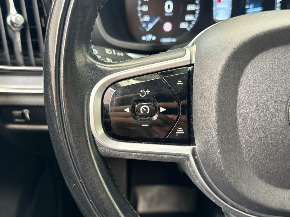 VOLVO V60 2020