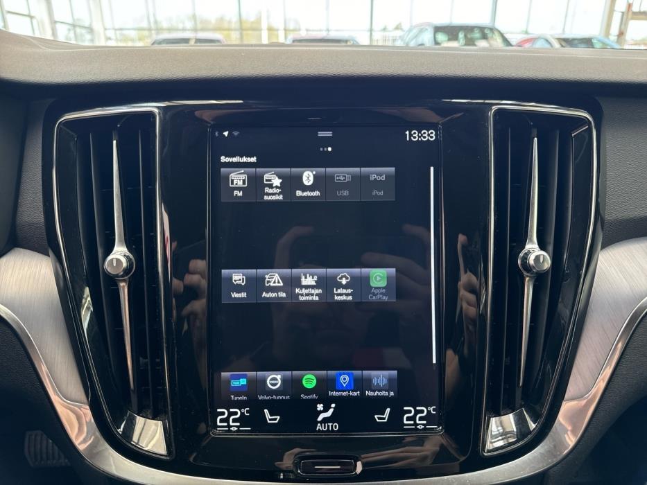 VOLVO V60 2020