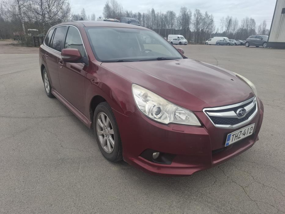 SUBARU Legacy 2011