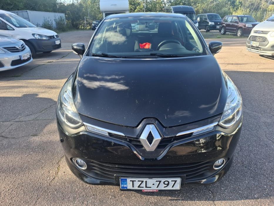 RENAULT Clio 2015
