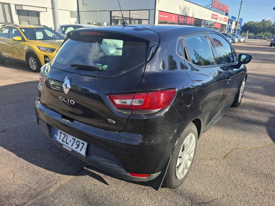 RENAULT Clio 2015