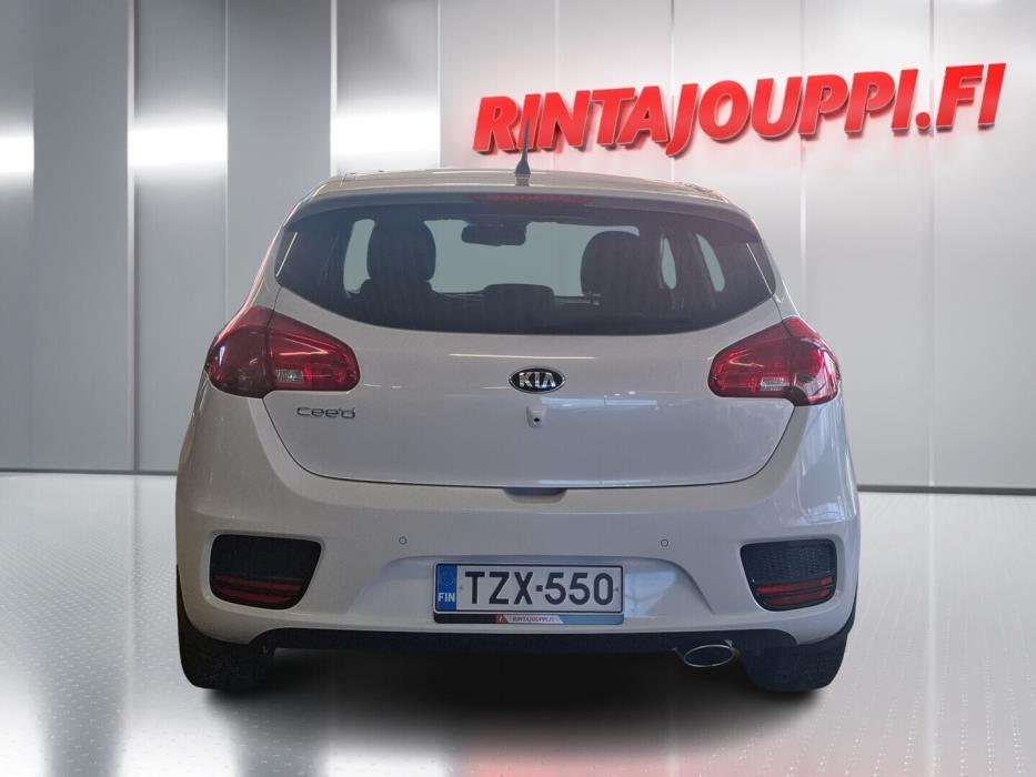 KIA cee'd 2015