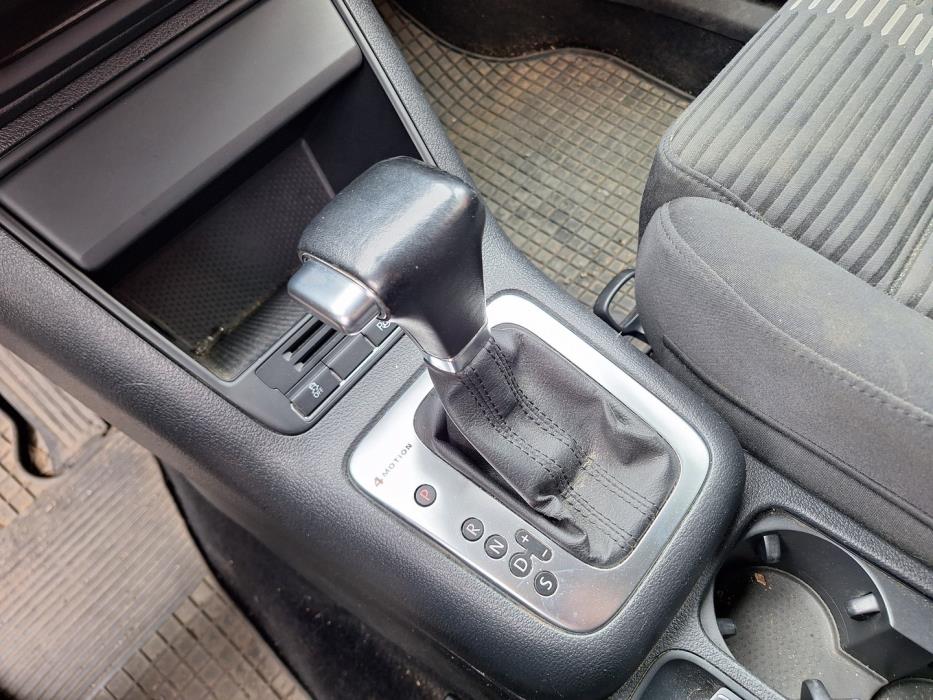 VOLKSWAGEN Tiguan 2010