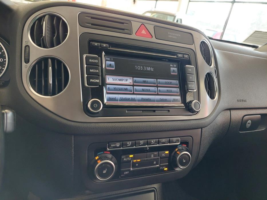VOLKSWAGEN Tiguan 2010