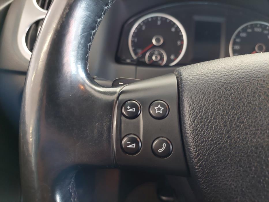 VOLKSWAGEN Tiguan 2010