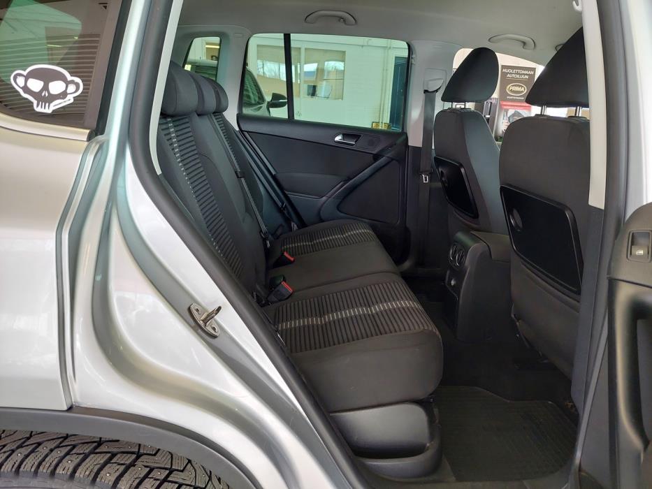 VOLKSWAGEN Tiguan 2010