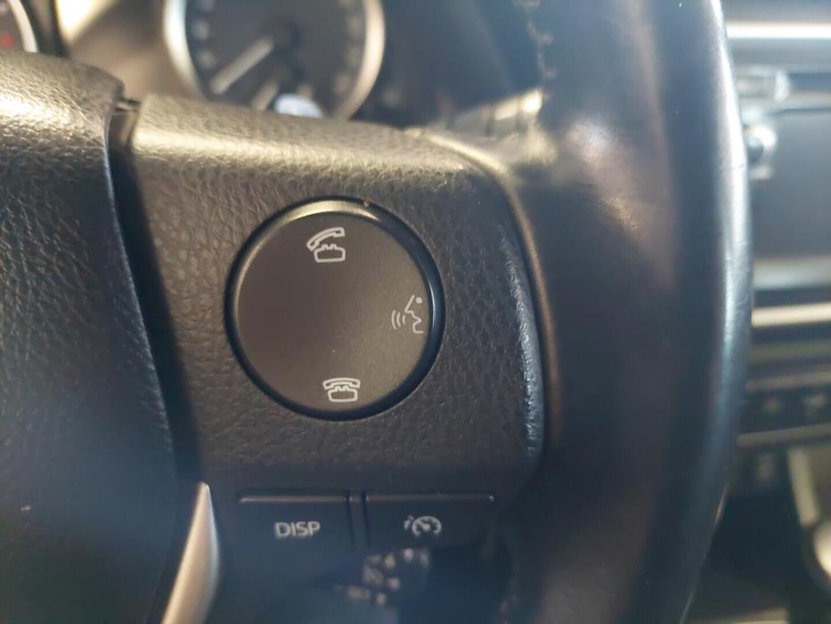 TOYOTA Auris 2014