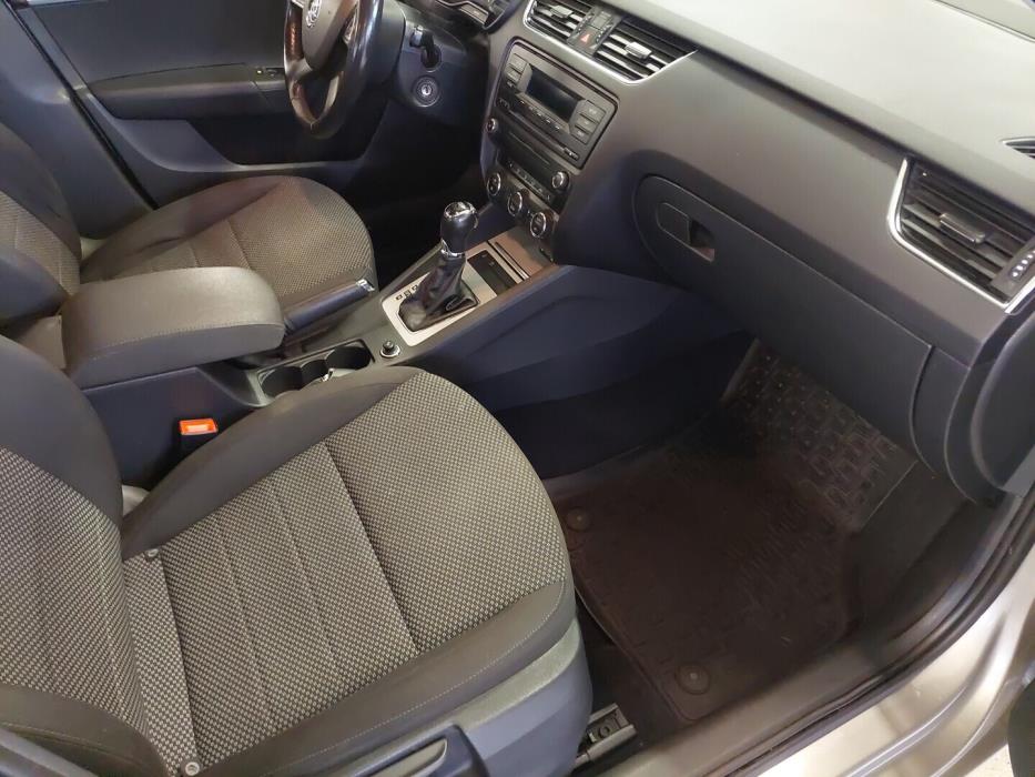 SKODA Octavia 2014