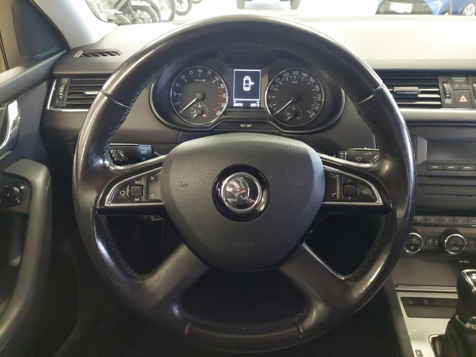 SKODA Octavia 2014