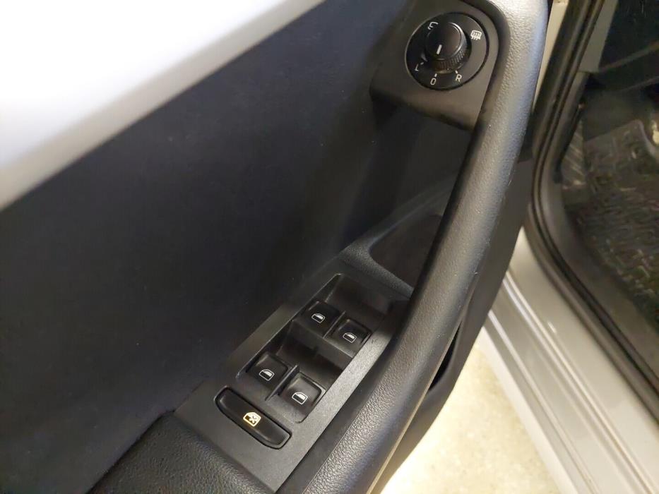 SKODA Octavia 2014