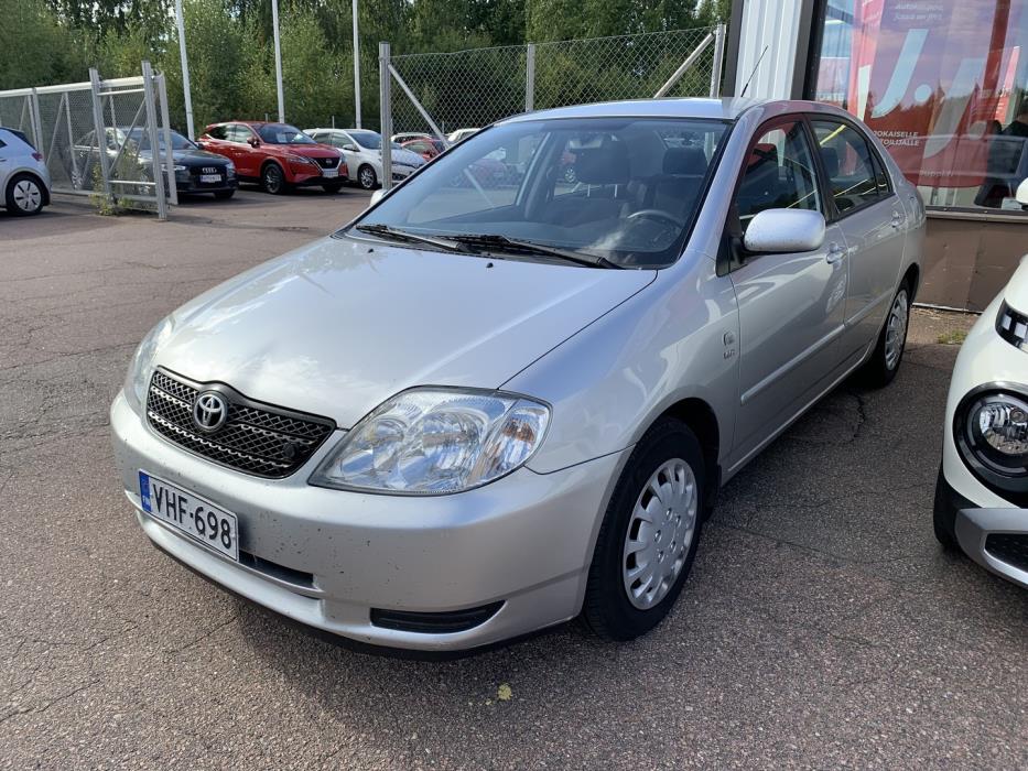 TOYOTA Corolla 2002